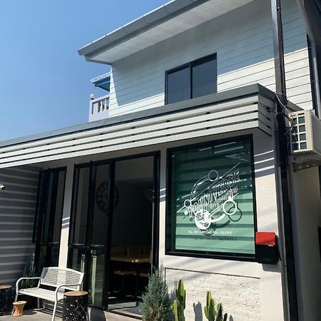 Youniverse Homestay Chiang Mai Ngoại thất bức ảnh