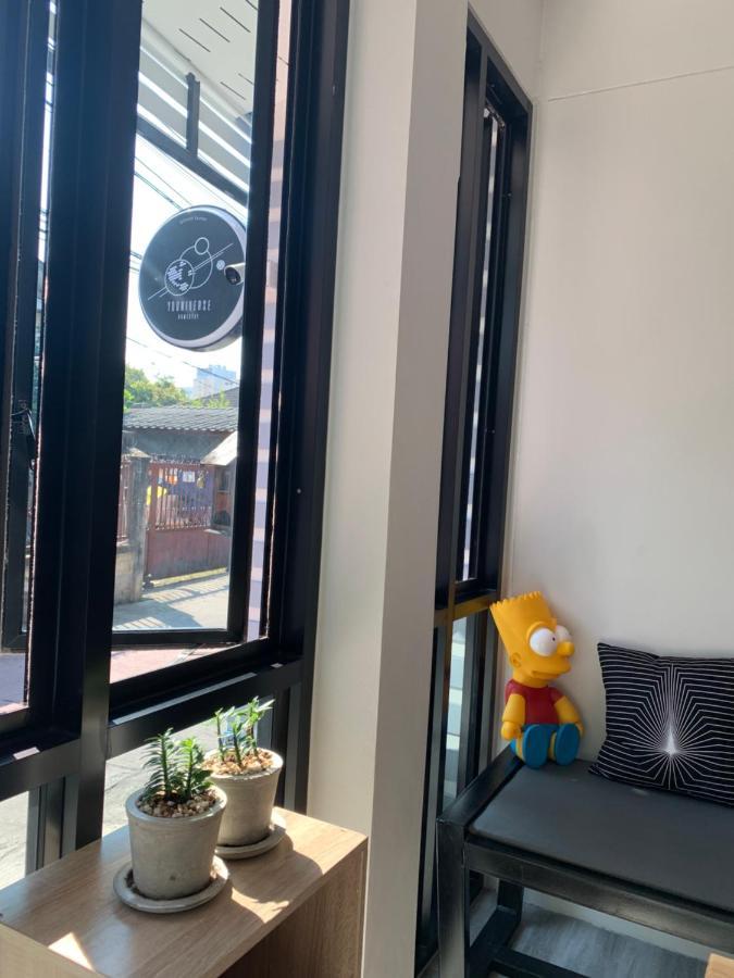 Youniverse Homestay Chiang Mai Ngoại thất bức ảnh