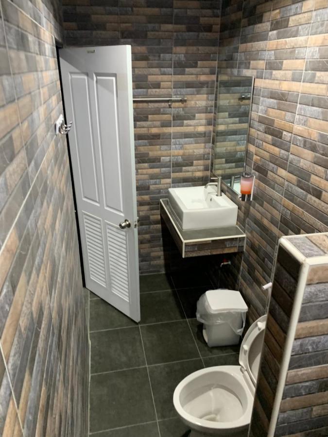 Youniverse Homestay Chiang Mai Ngoại thất bức ảnh