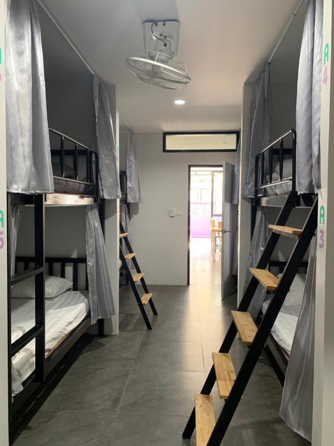 Youniverse Homestay Chiang Mai Ngoại thất bức ảnh