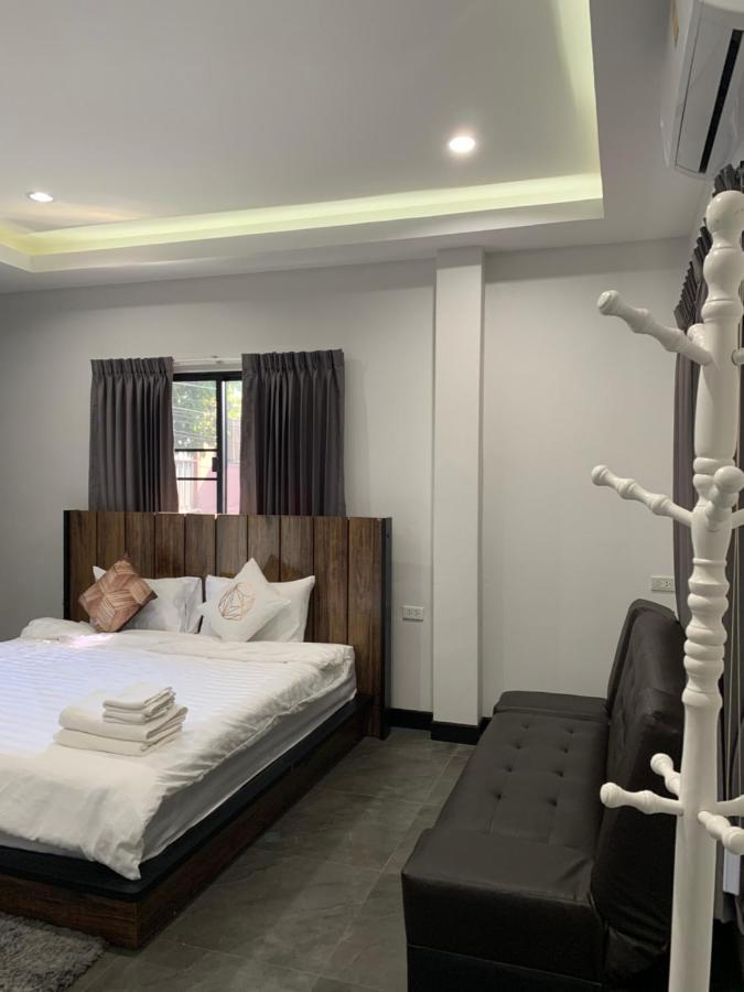 Youniverse Homestay Chiang Mai Ngoại thất bức ảnh